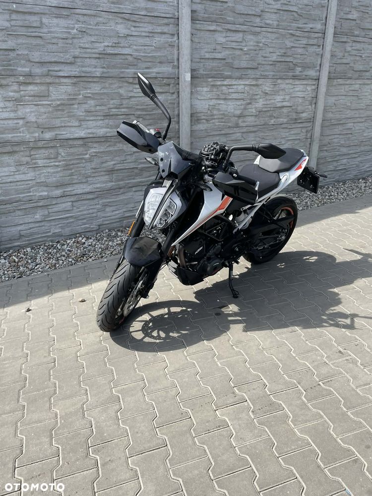 KTM Duke - 1
