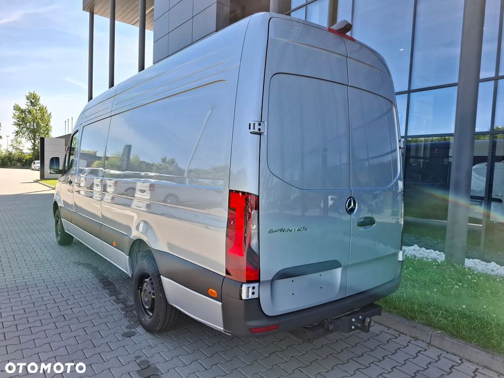 Mercedes-Benz Sprinter 317 CDI Furgon PRO długi 4325 mm L3H2 - 6