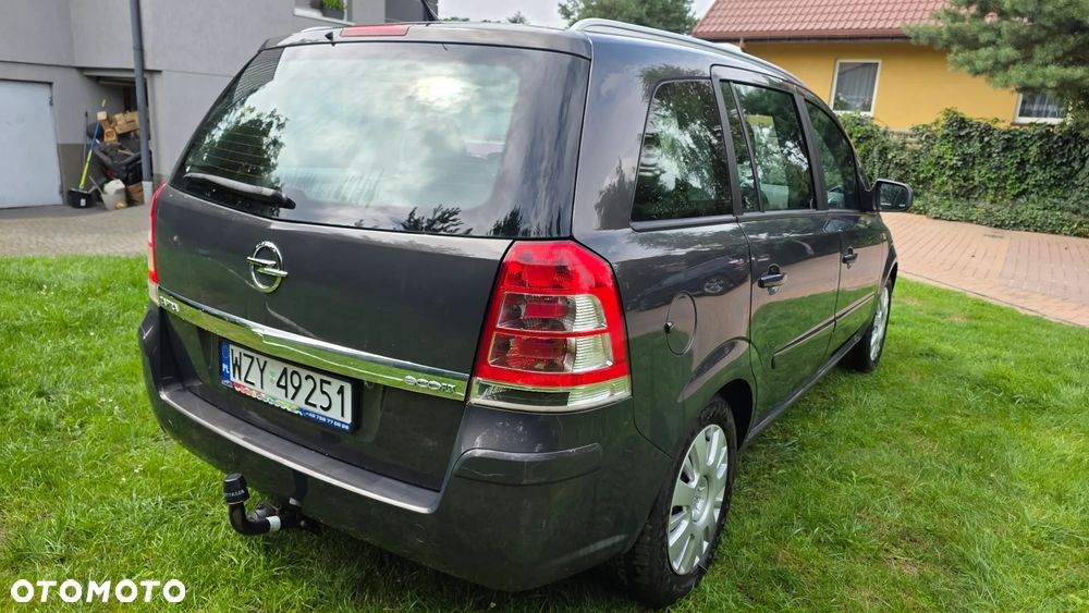 Opel Zafira 1.6 ECOFLEX Family Plus - 20
