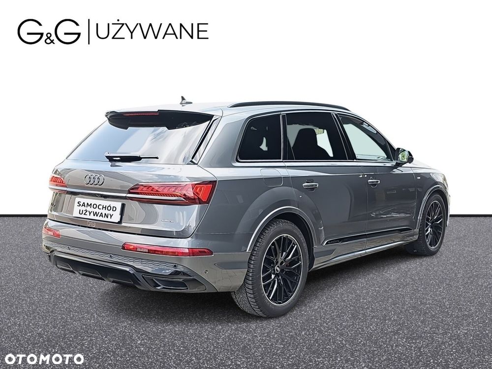 Audi Q7 - 4