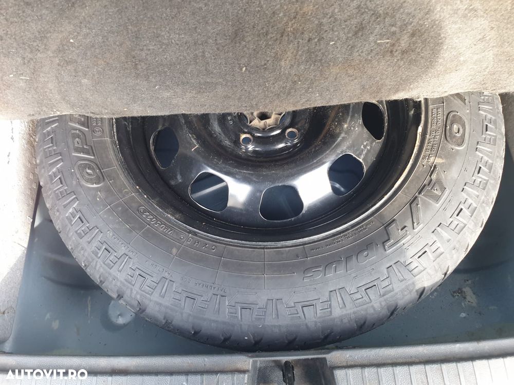 Dacia Duster Blue dCi 115 4WD Comfort - 11