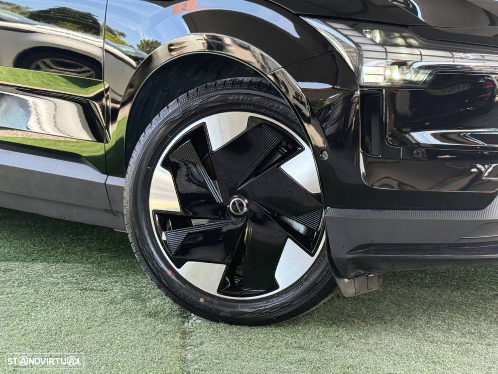 Volvo EX30 69 kWh Twin Motor Black Edition - 30