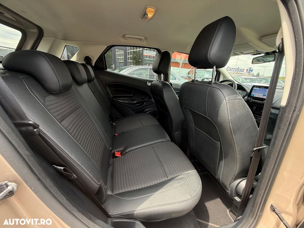 Ford EcoSport - 19