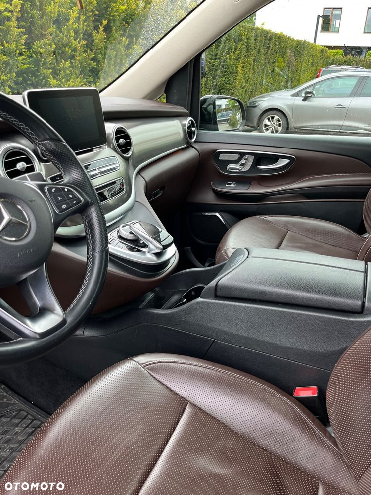 Mercedes-Benz Klasa V 250 d 4-Matic Exclusive 7G-Tronic - 6