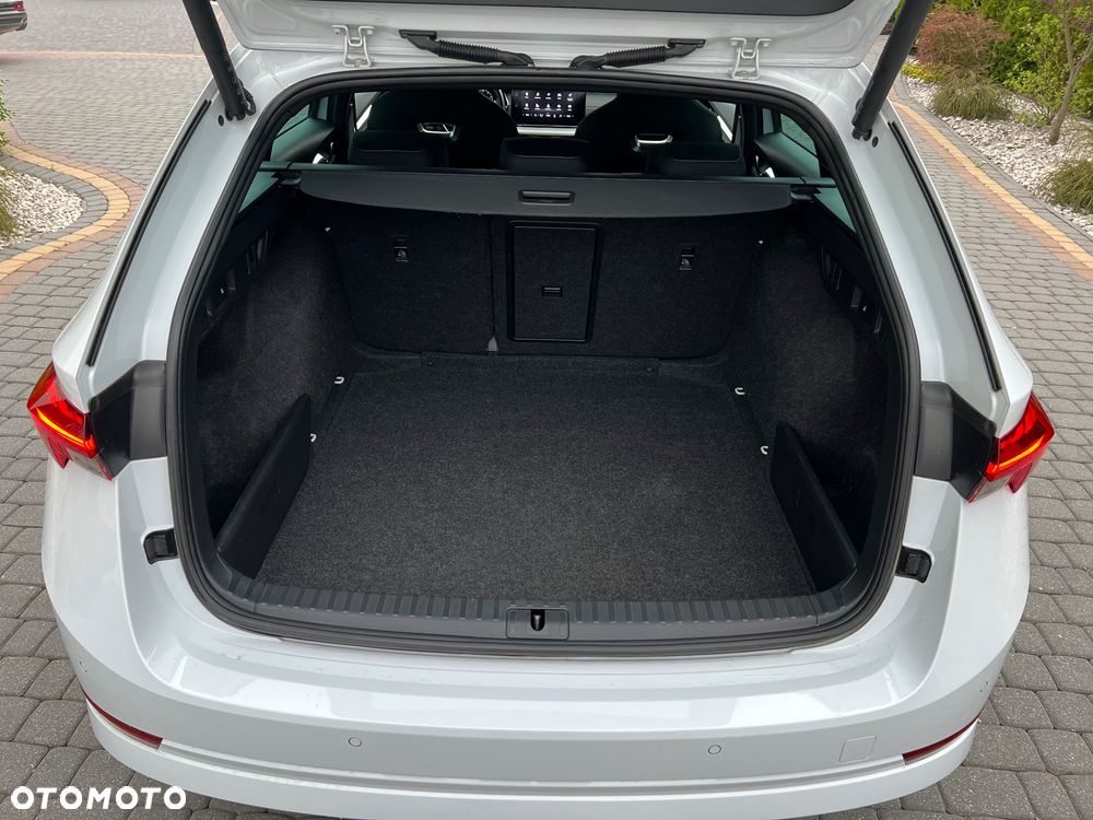 Skoda Octavia 2.0 TDI Style DSG - 10