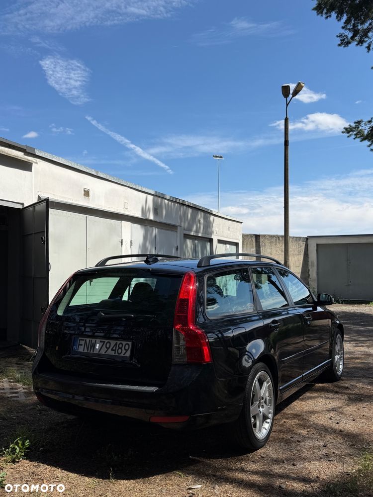 Volvo V50 2.0D Momentum - 5