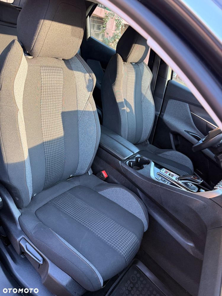 Peugeot 3008 BlueHDi 130 Stop & Start EAT8 Active - 17