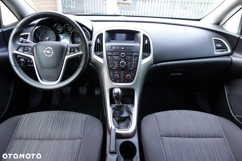 Opel Astra - 14