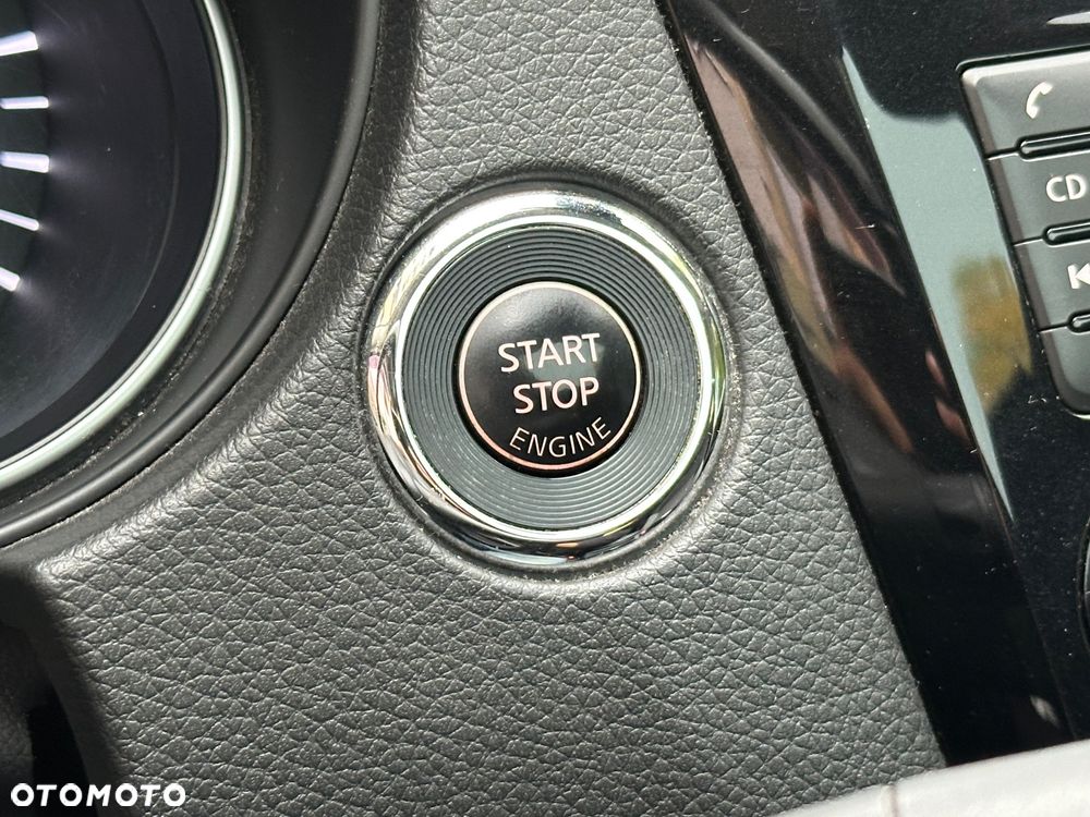 Nissan Qashqai 1.5 dCi N-Connecta - 22