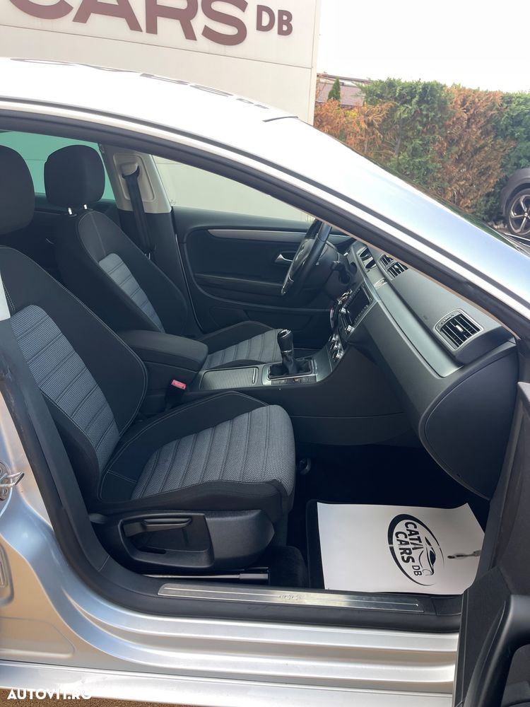 Volkswagen Passat CC 2.0 TDI - 24