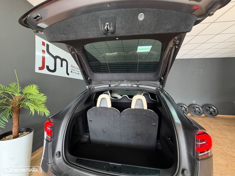 Tesla Model X Long Range AWD - 20