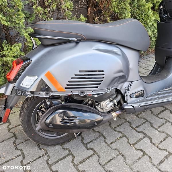 Vespa GTS - 13