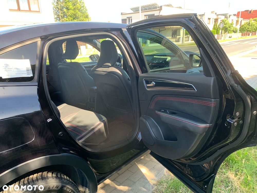 Renault Arkana E-TECH 145 R.S.LINE - 28