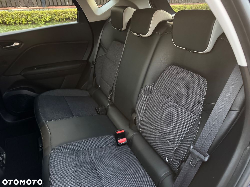 Renault Captur 1.6 E-TECH Plug-In Techno - 22