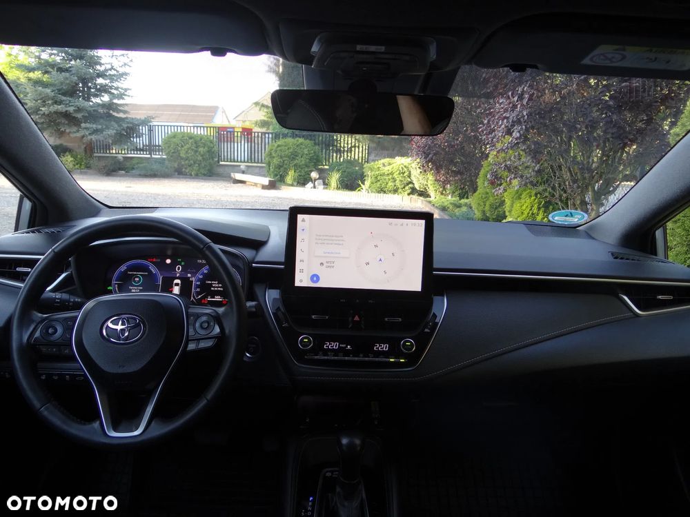 Toyota Corolla 2.0 Club - 29