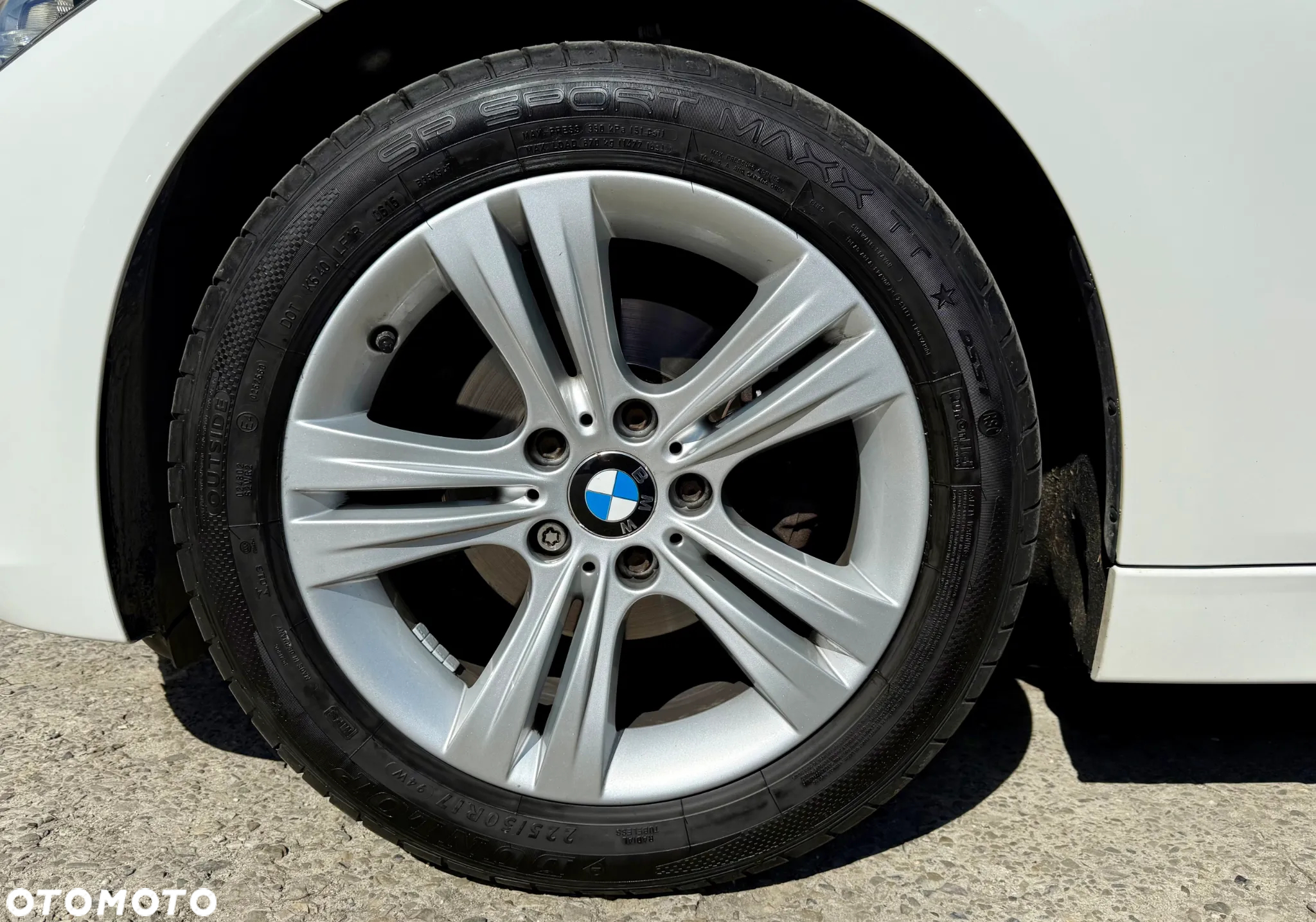 BMW Seria 3 318i - 14