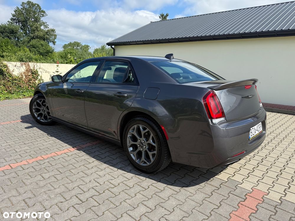 Chrysler 300s - 5