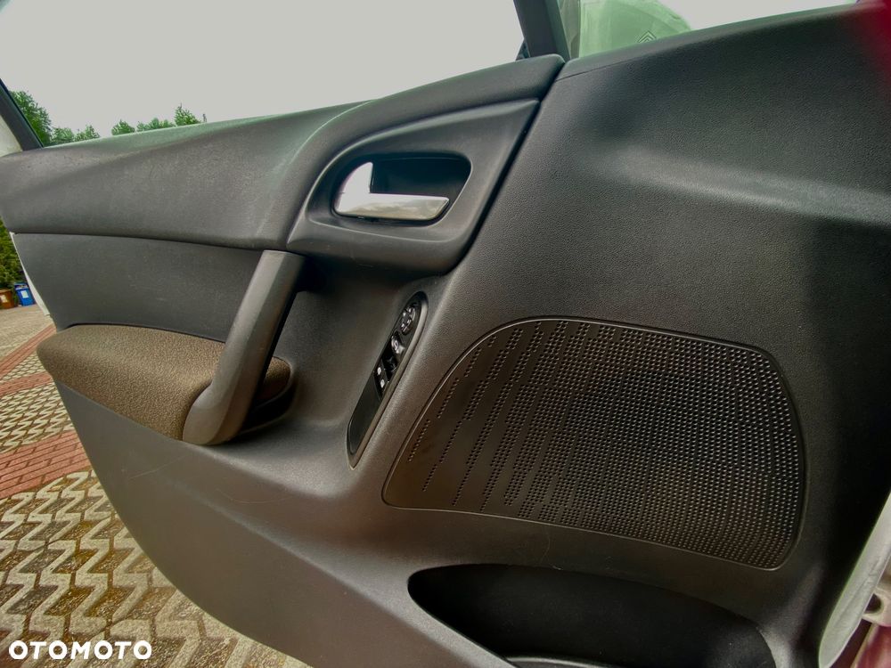 Citroën C3 Pure Tech (VTi) 68 Attraction - 25