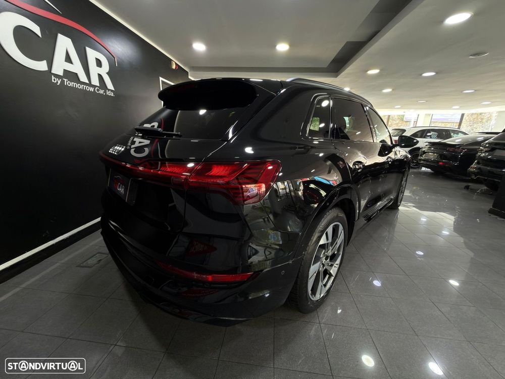 Audi e-tron 50 quattro S line - 5