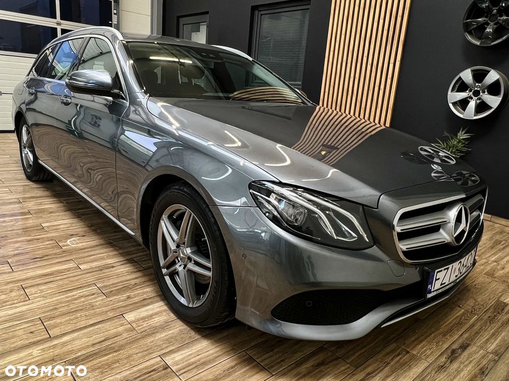 Mercedes-Benz Klasa E 220 d 9G-TRONIC - 3