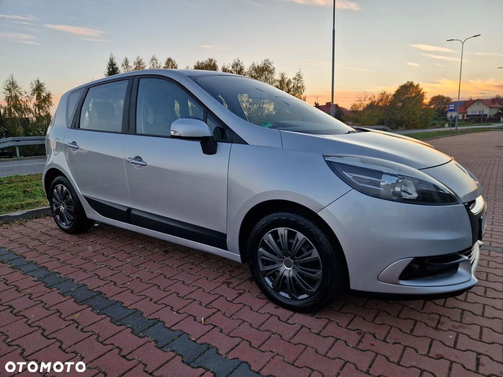 Renault Scenic - 9