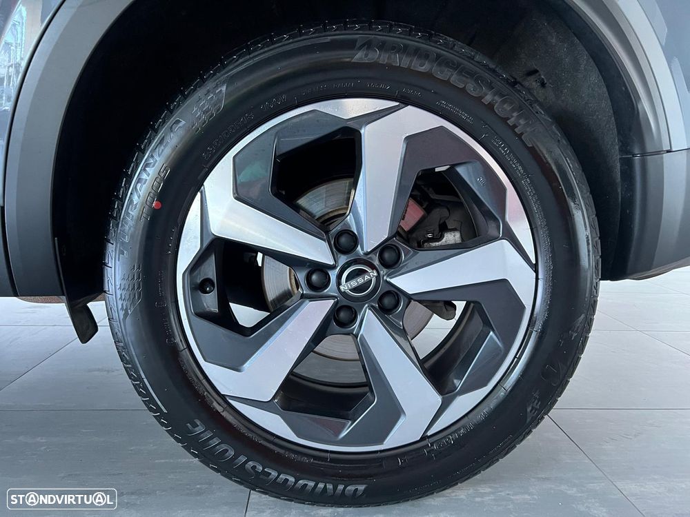 Nissan Qashqai 1.3 DIG-T N-Connecta LED+TT - 23