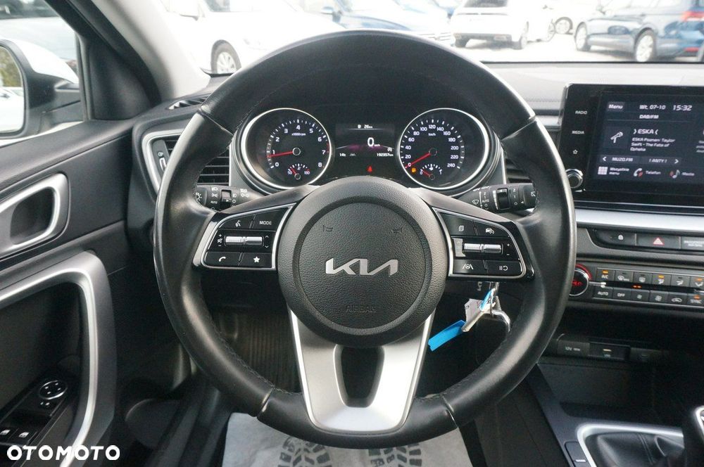 Kia Ceed 1.5 T-GDI M - 12