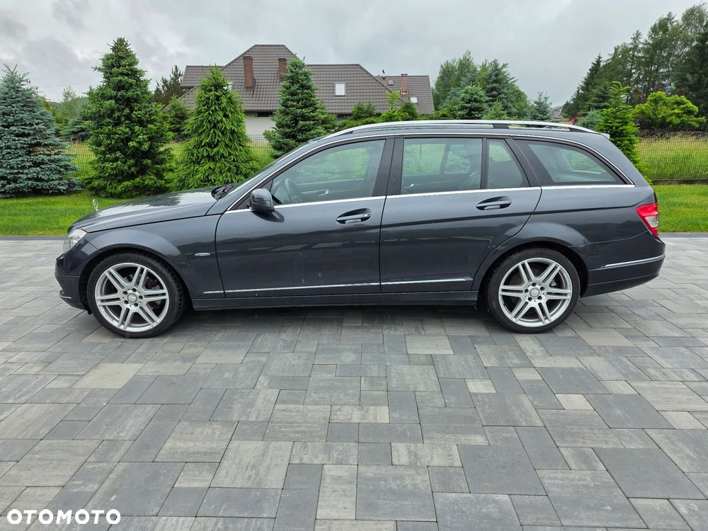 Mercedes-Benz Klasa C 250 CDI DPF 4Matic (BlueEFFICIENCY) 7G-TRONIC Elegance - 2