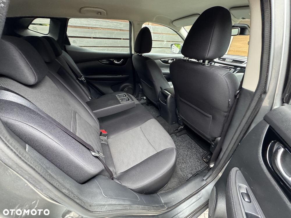 Nissan Qashqai 1.2 DIG-T N-Connecta - 22