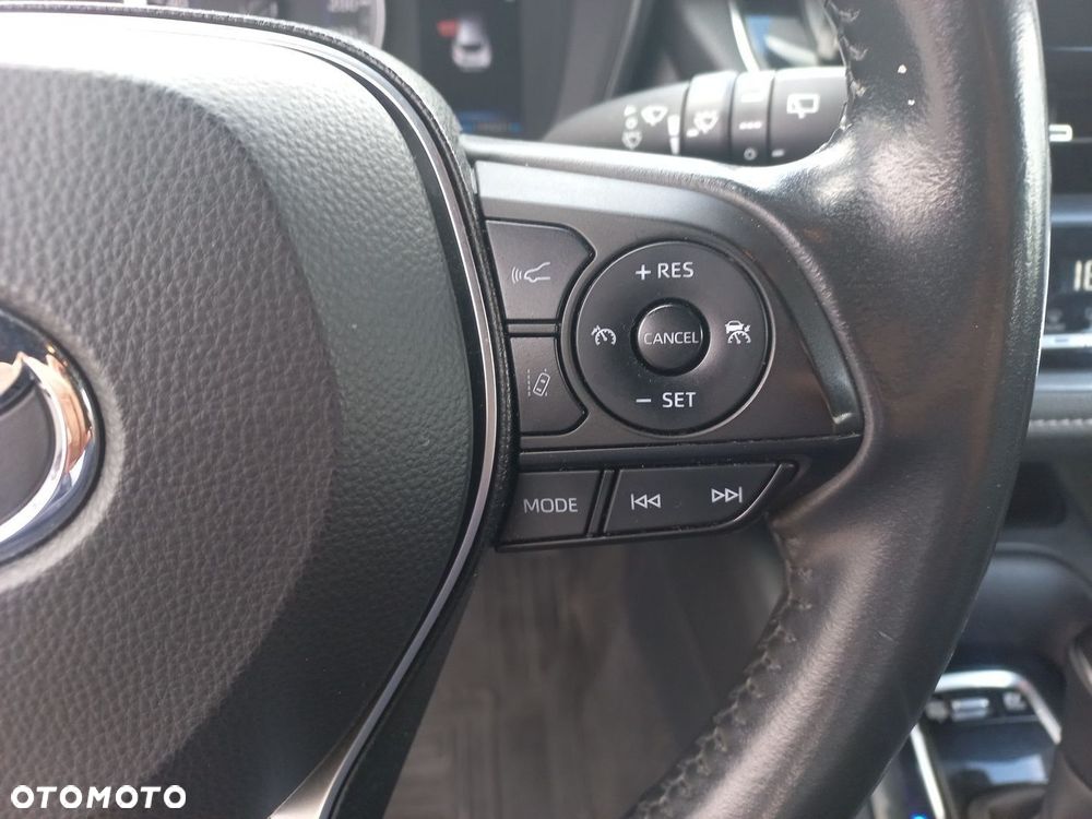 Toyota Corolla 1.8 Hybrid Comfort - 19