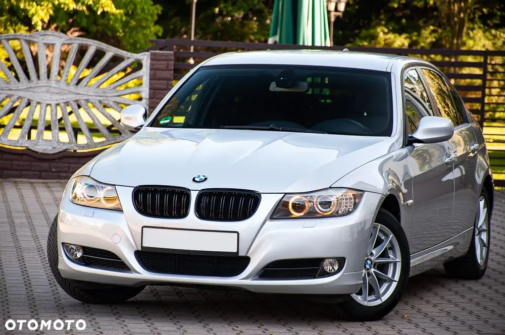 BMW Seria 3 - 1