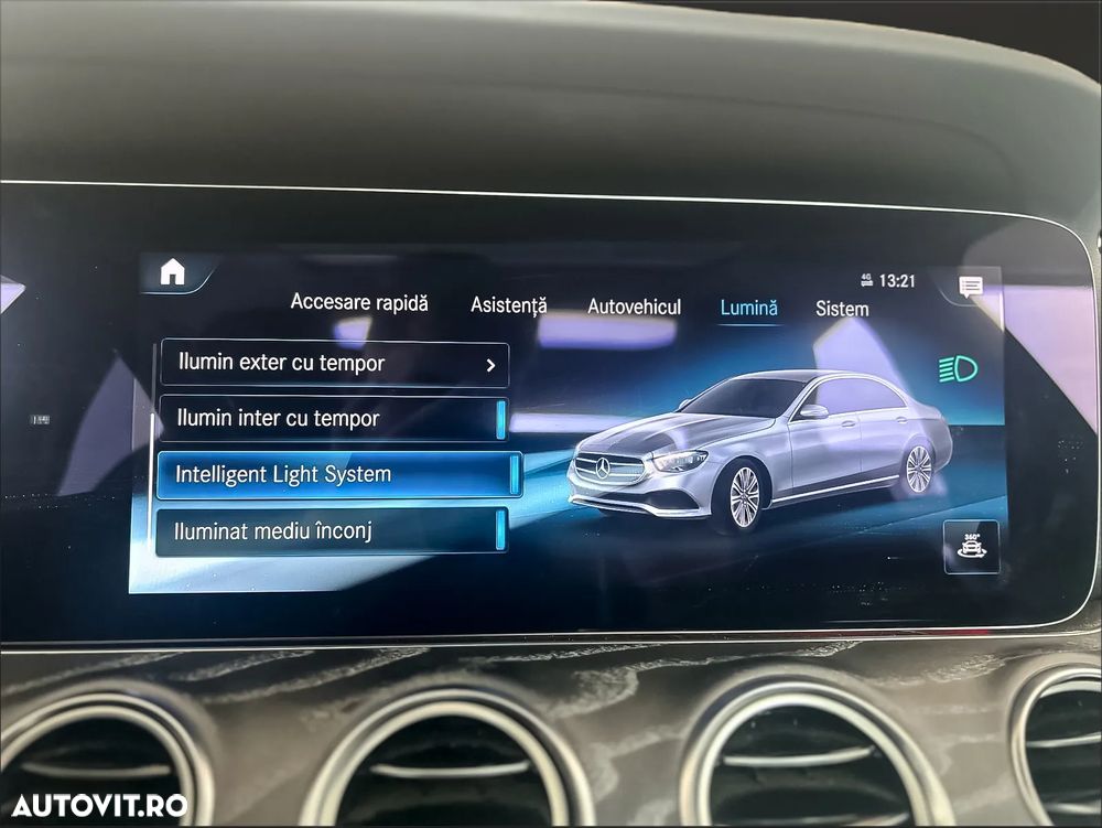 Mercedes-Benz E 300 de Aut. - 25