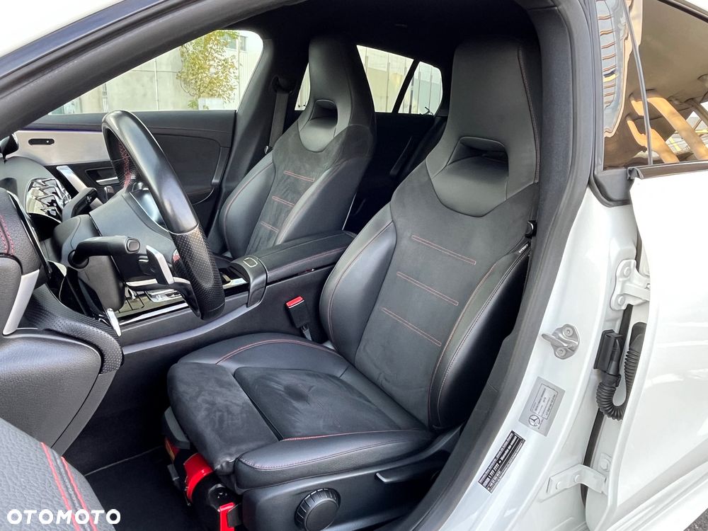Mercedes-Benz CLA 220 AMG Line 7G-DCT - 16