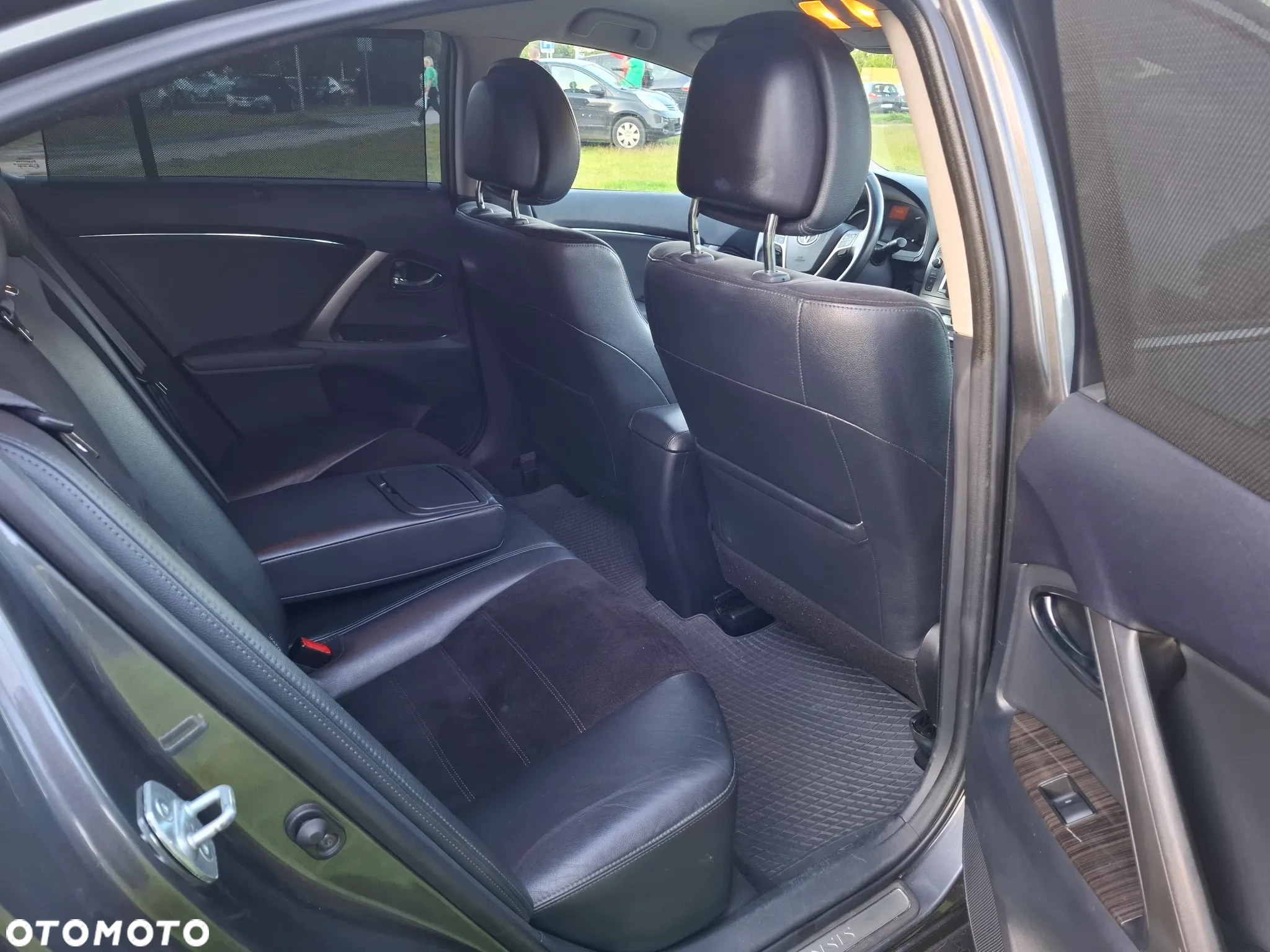Toyota Avensis 1.8 Prestige MS - 11