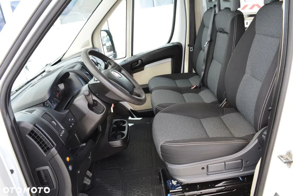 Fiat Ducato brygadówka 6-osobowa  MAXI L3 - 22