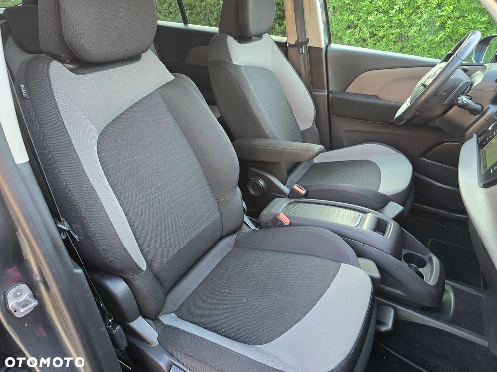 Citroën C4 Grand Picasso - 30