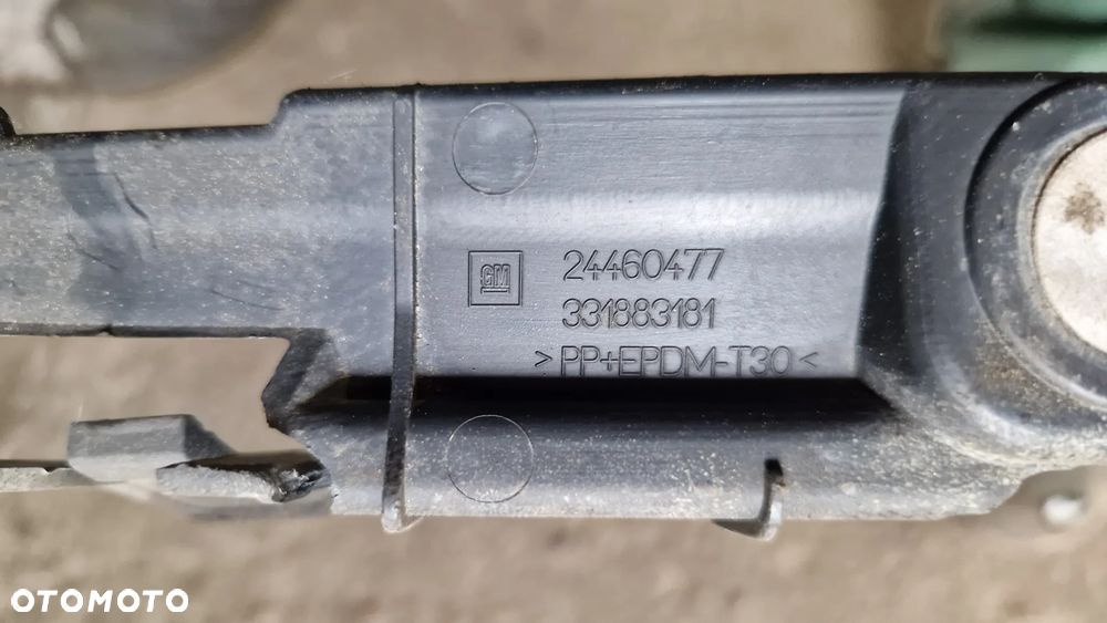 OPEL ASTRA H KOMBI ŚLIZG ZDERZAKA ŚRODKOWY 24460477 - 3