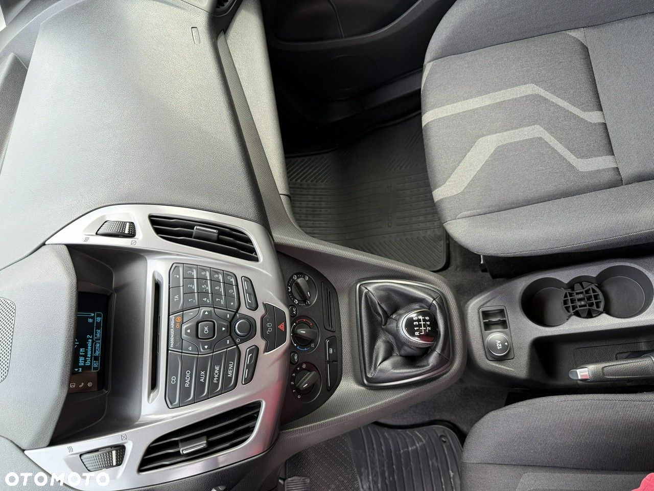 Ford Transit Connect - 22