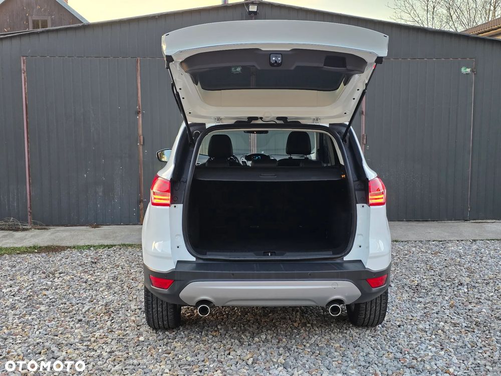 Ford Kuga 2.0 TDCi 4WD Titanium Plus - 17