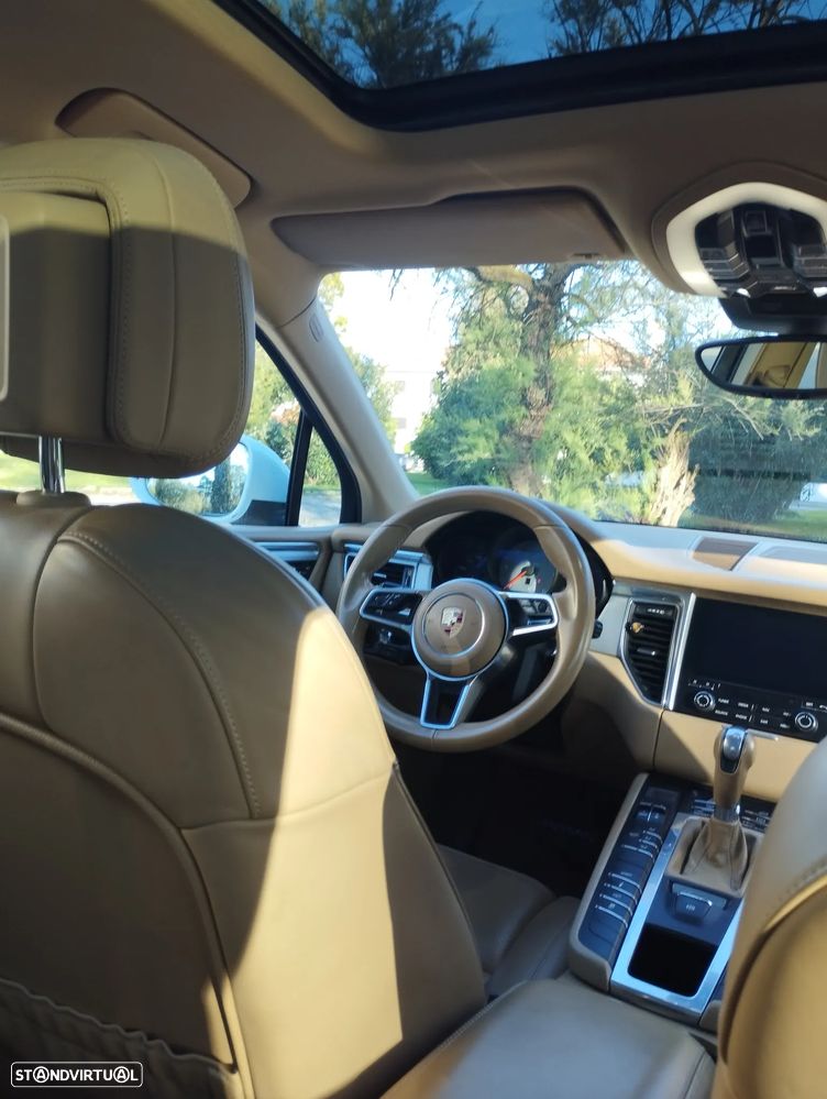 Porsche Macan S - 1