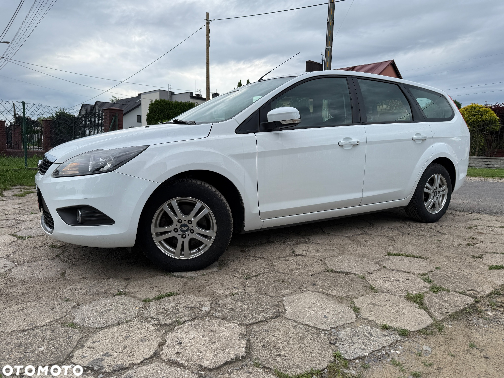 Ford Focus 1.6 Ti-VCT Sport - 2