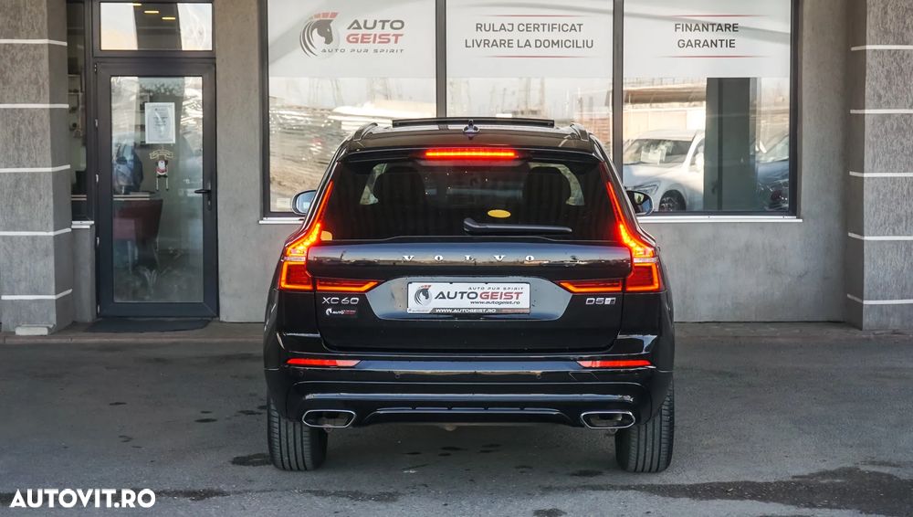 Volvo XC 60 D5 AWD R-Design - 8