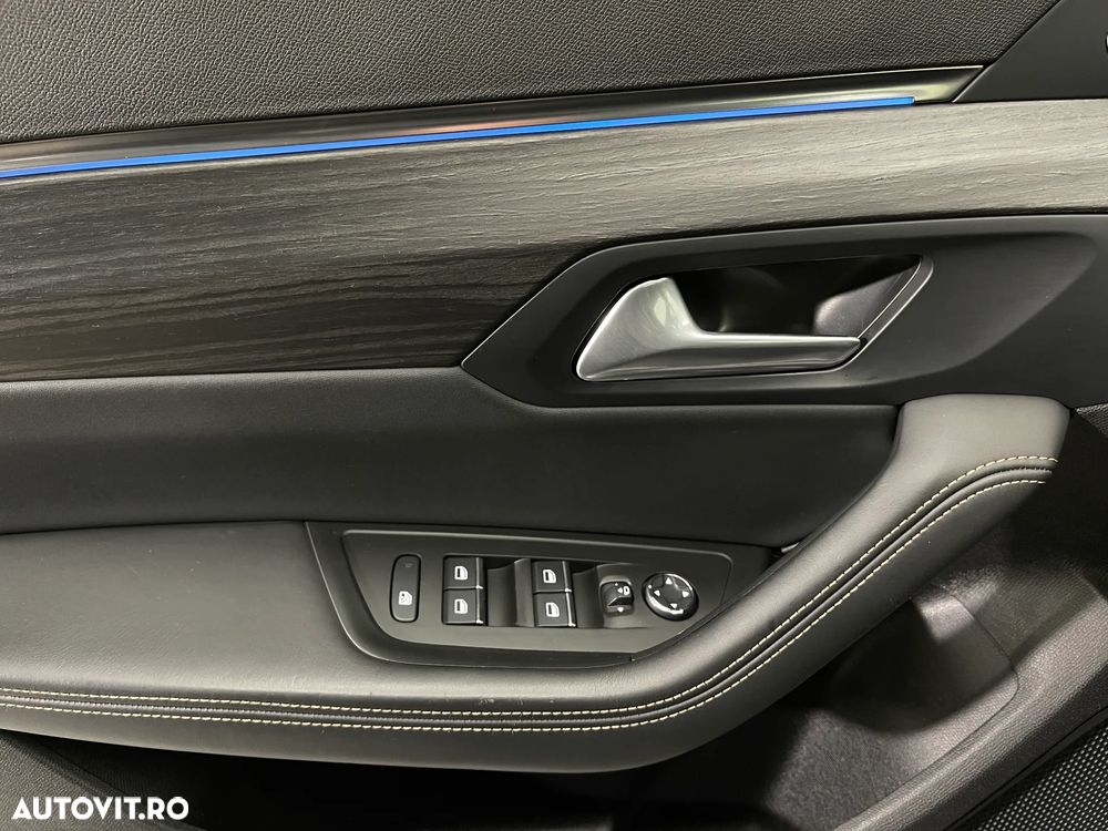 Peugeot 508 SW Plug-In Hybrid 225 e-EAT8 GT - 30