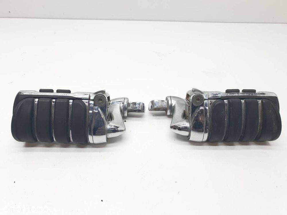 PODNÓŻKI PODESTY ROZKŁADANE PASAŻERA KURYAKYN HARLEY DAVIDSON SOFTAIL - 4
