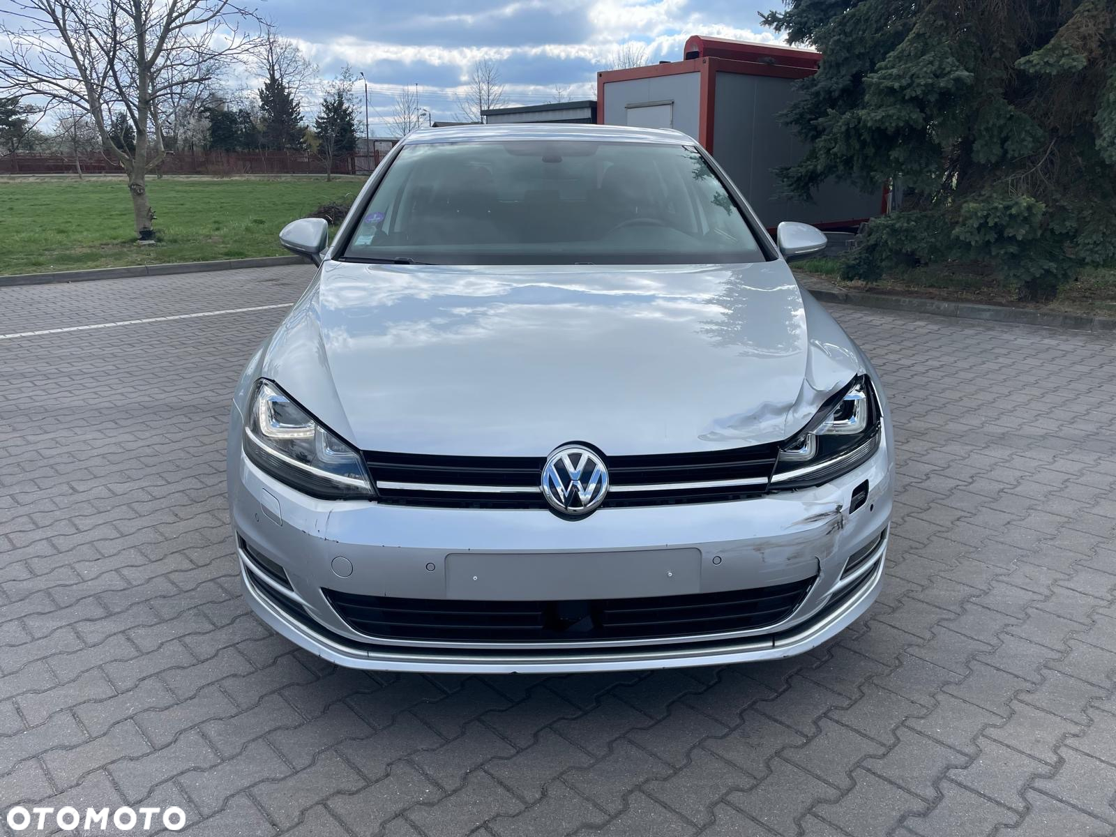 Volkswagen Golf 1.2 TSI BlueMotion Technology Allstar - 8