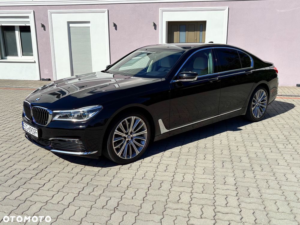 BMW Seria 7 740d xDrive - 13