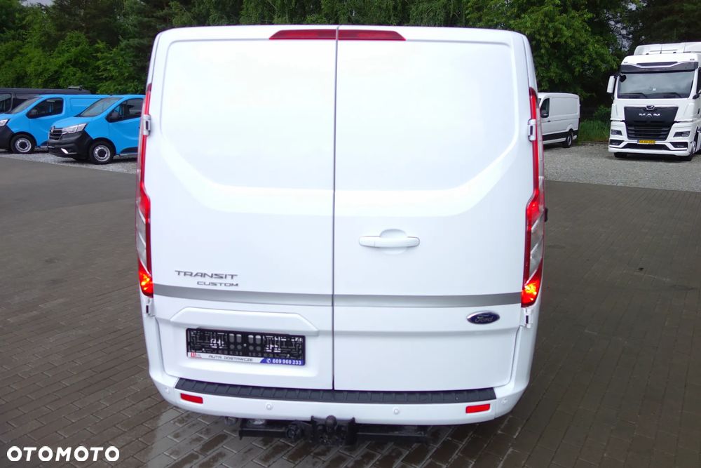 Ford Transit Custom Automat  2.0 Ecoblue 170 KM Limited L1H1 Klima Webasto - 13
