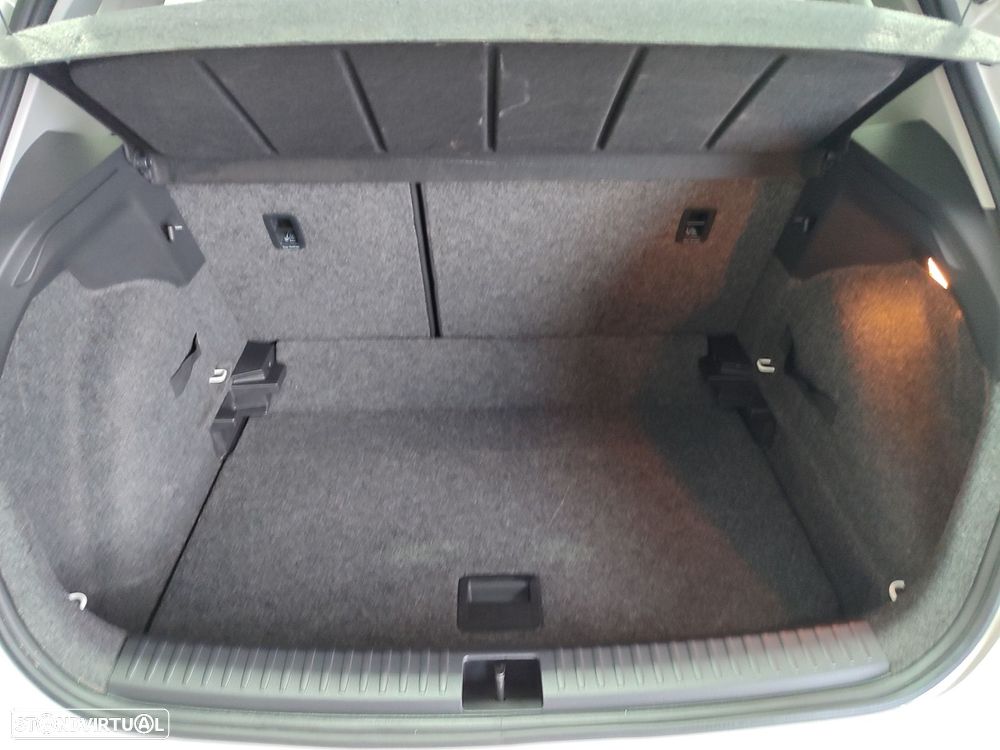 SEAT Arona 1.0 TSI Wave Plus DSG - 40