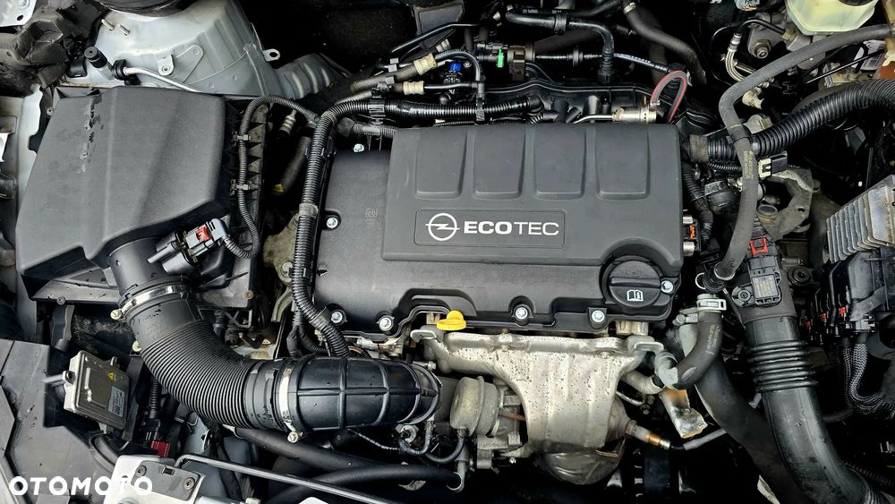 Opel Astra 1.4 Turbo ecoFLEX Start/Stop Innovation - 27