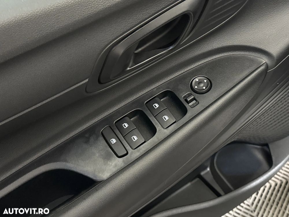 Hyundai i20 - 14